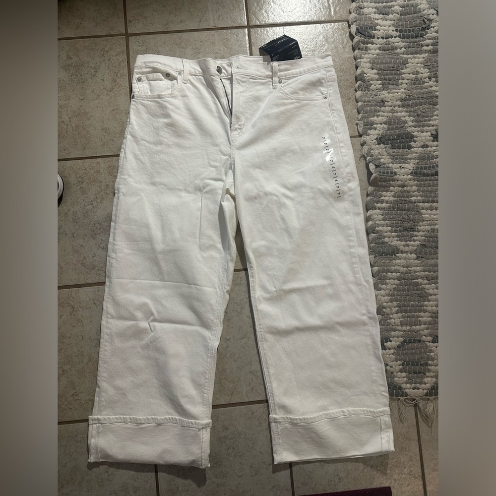 American Eagle Outfitters White Relaxed Jeans